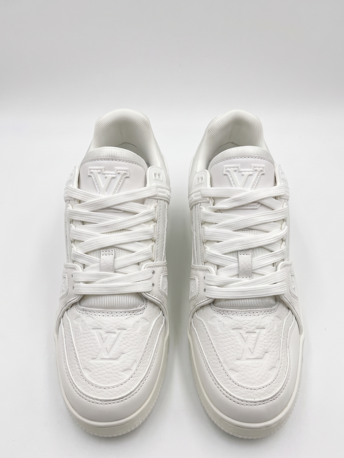 LOUIS VUITTON WHITE