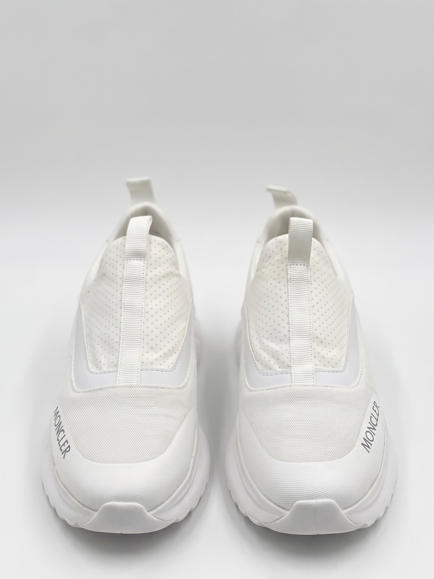 MONCLAER W