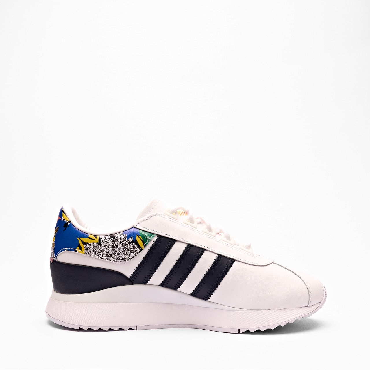 Adidas FX8105  Women Shoes